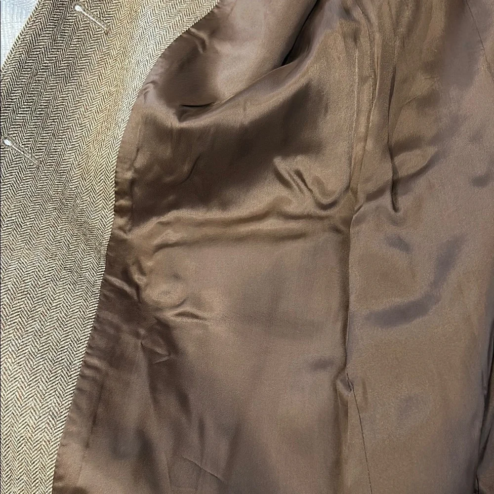 Brooks Brothers Brown Blazer with Notched Lapels - Picture 5 of 7